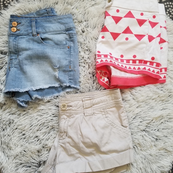 Short shorts bundle 3 pair sz 6/medium J crew - Picture 4 of 4